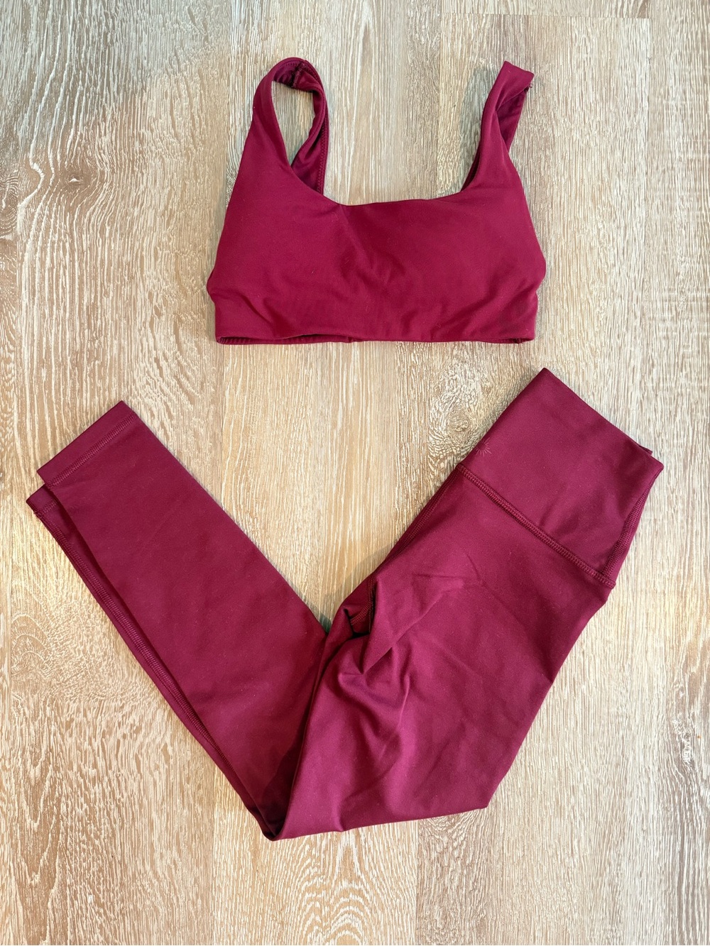 Aerie burgundy red sports bra and leggings set